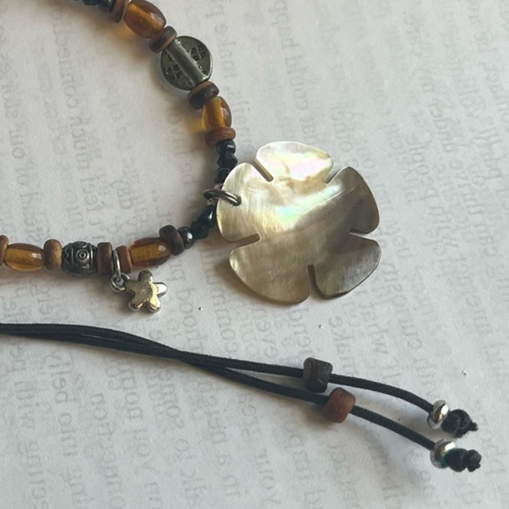 Vintage 1990s Bohemian Beaded Flower Shell Necklace Leather Cord C2